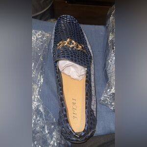 JITAI Blue Crocodile Pattern Loafers